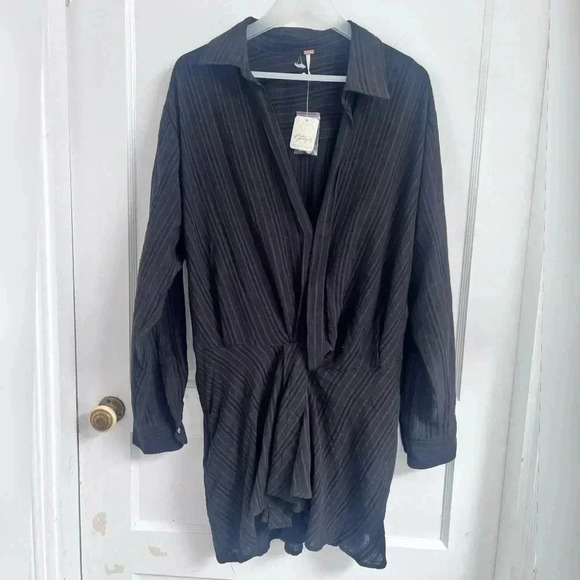 Free People Tara Twist Mini Shirt Dress Black Size S New With Tags $128 - Picture 1 of 5